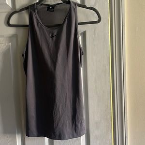 Nike Pro Gray Tank Top Size Small